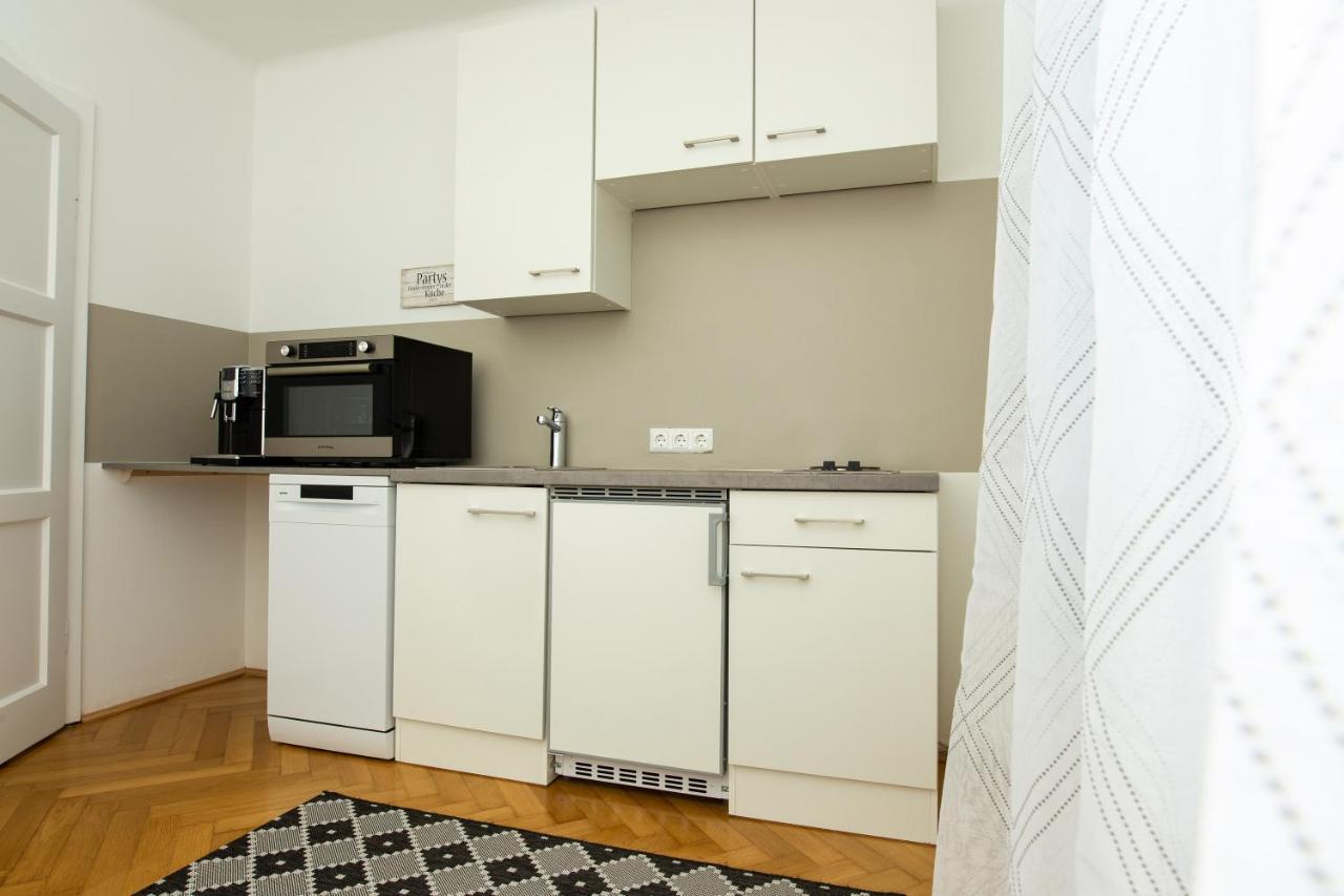 L&P Appartement Klagenfurt Klagenfurt am Woerthersee ภายนอก รูปภาพ